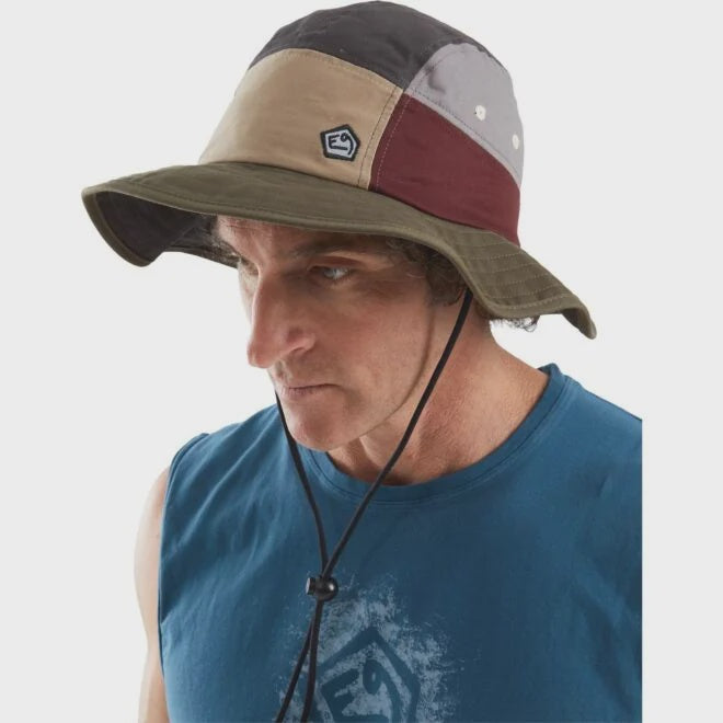 E9 Mauri Hat
